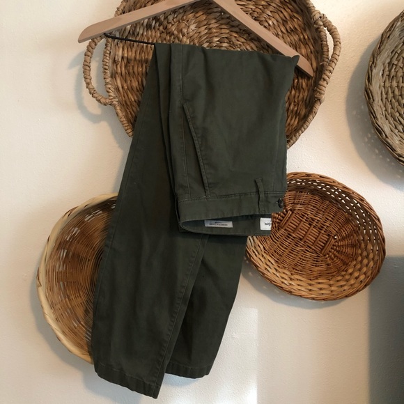 Goodfellow & Co Other - NWOT Olive Green Chinos